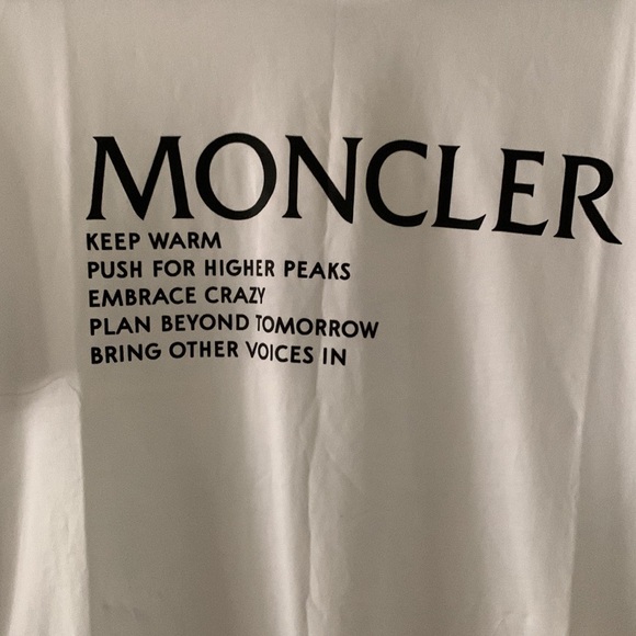 🆕 Moncler Men’s Logo Text T-Shirt - Picture 5 of 11